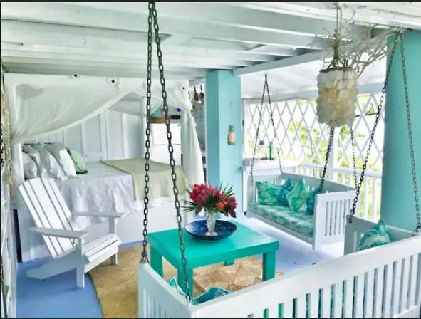 Pineapple House Hotel English Harbour